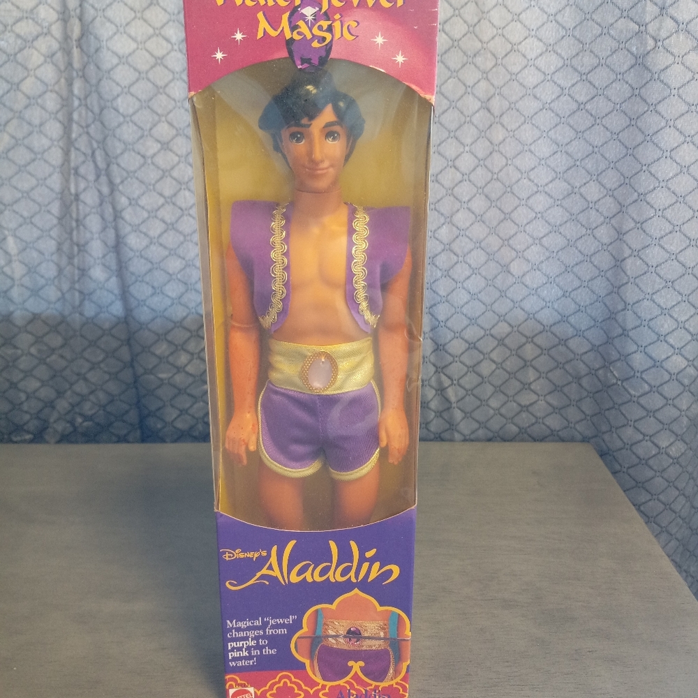 1993 Disney Aladdin Water Jewel Magic doll